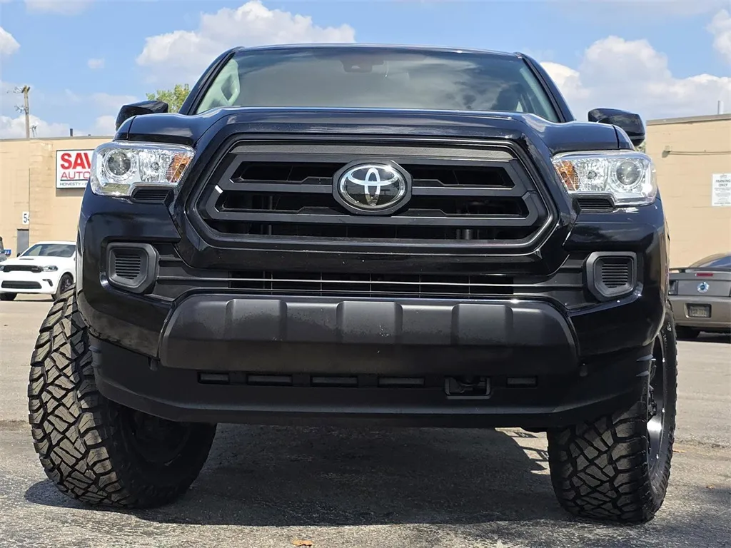 2020 Toyota Tacoma SR photo 25