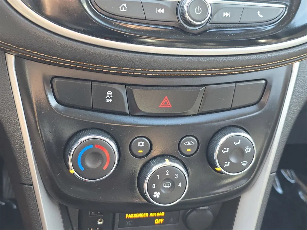 2019 Chevrolet Trax LT photo 28