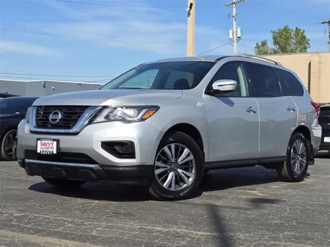Photos of 2019 Nissan Pathfinder S for sale in Columbus, OH at SAVVY AUTO SALES LLC