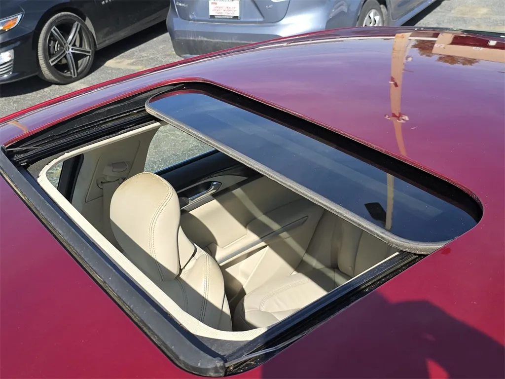 2016 Lincoln MKZ Base photo 21