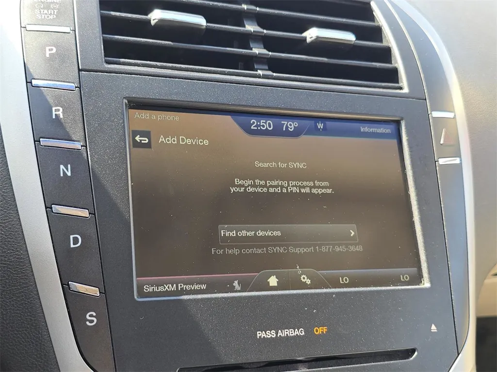 2016 Lincoln MKZ Base photo 12