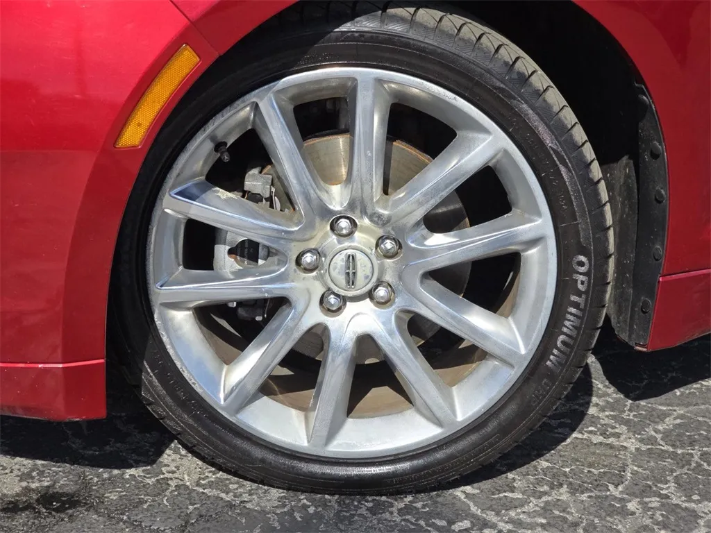 2016 Lincoln MKZ Base photo 23