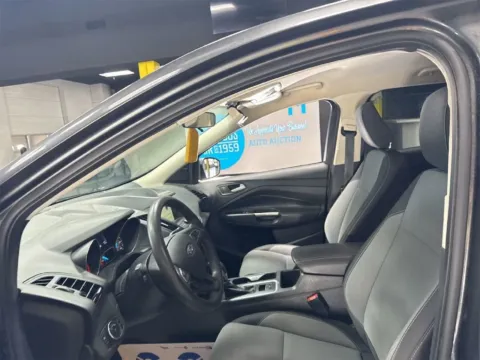 Photos of 2019 Ford Escape SE for sale in Columbus, OH at SAVVY AUTO SALES LLC