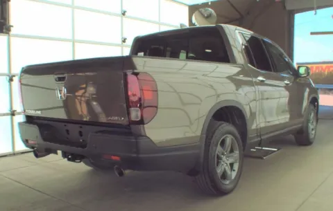 Another view of 2022 Honda Ridgeline RTL-E for sale in Columbus, OH at SAVVY AUTO SALES LLC