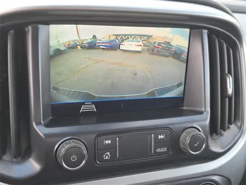 More photos of 2022 Chevrolet Colorado LT at SAVVY AUTO SALES LLC, OH