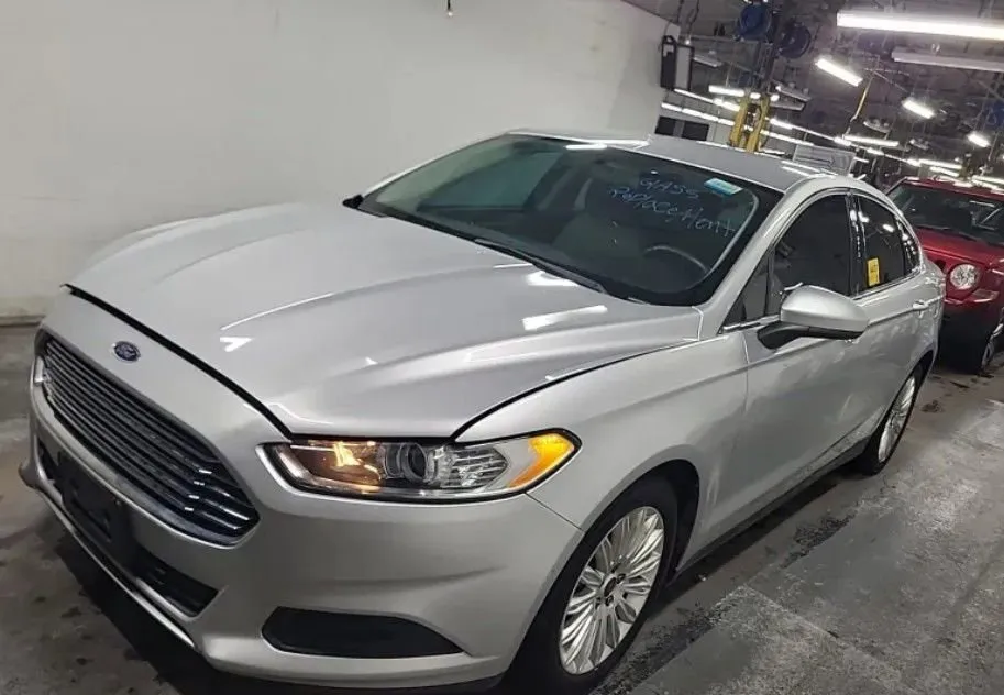2016 Ford Fusion Hybrid
