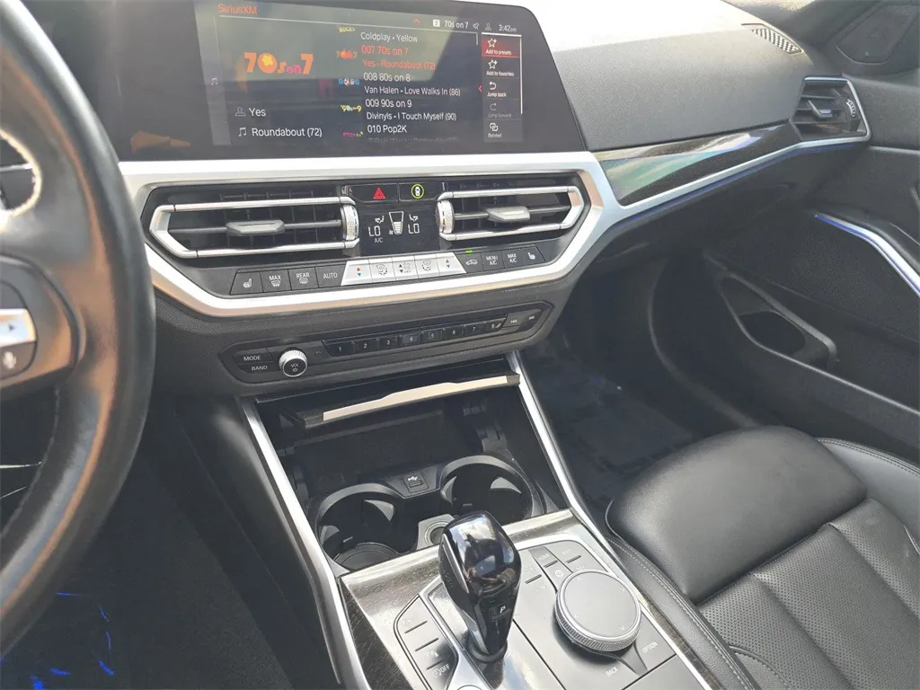 2022 Bmw 330i xDrive photo 11