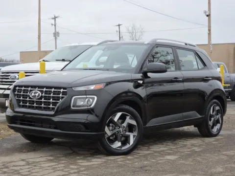 Photos of 2021 Hyundai Venue SEL for sale in Columbus, OH at SAVVY AUTO SALES LLC