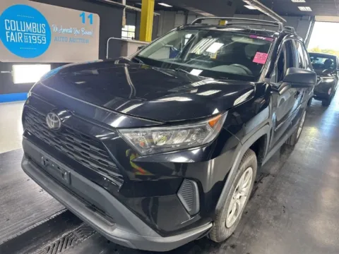 Black 2019 Toyota RAV4 LE for sale in Columbus, OH