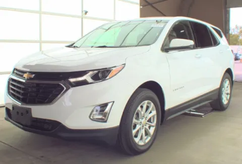 White 2019 Chevrolet Equinox LT for sale in Columbus, OH