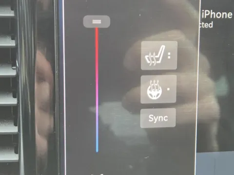 More photos of 2022 Chrysler Pacifica Touring L at SAVVY AUTO SALES LLC, OH