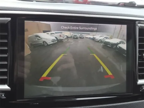 More photos of 2022 Chrysler Pacifica Touring L at SAVVY AUTO SALES LLC, OH