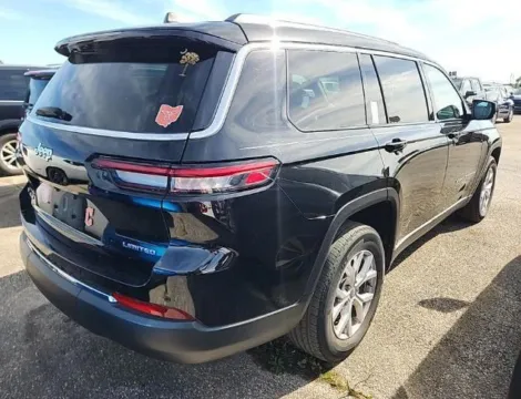 Another view of 2021 Jeep Grand Cherokee L Limited for sale in Columbus, OH at SAVVY AUTO SALES LLC