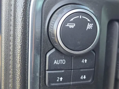 More photos of 2019 Chevrolet Silverado 1500 LT Trail Boss at SAVVY AUTO SALES LLC, OH