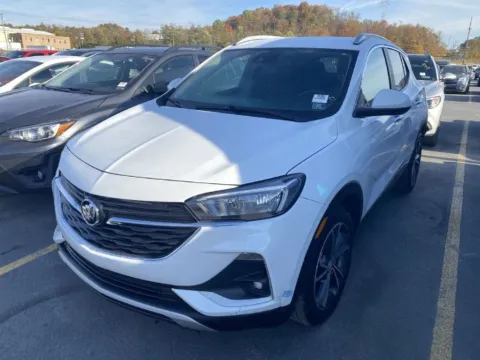 White 2022 Buick Encore GX Select for sale in Columbus, OH