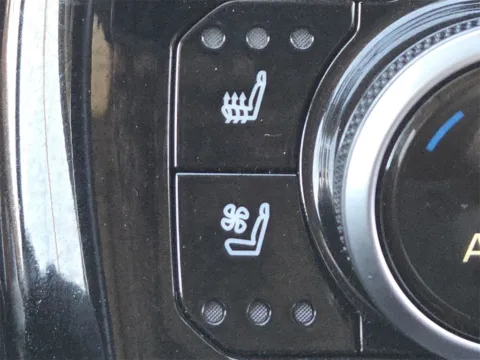 More photos of 2021 Toyota Highlander Limited at SAVVY AUTO SALES LLC, OH