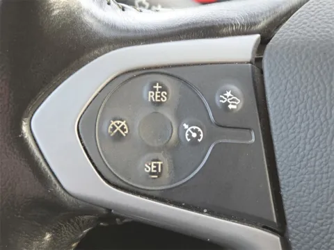 More photos of 2022 Chevrolet Colorado LT at SAVVY AUTO SALES LLC, OH