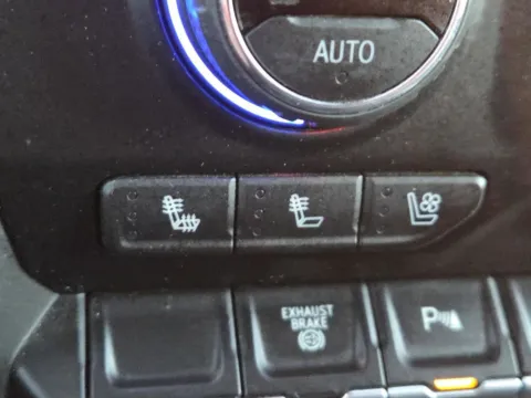 More photos of 2022 Chevrolet Silverado 2500HD High Country at SAVVY AUTO SALES LLC, OH