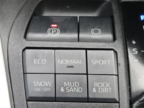 More photos of 2021 Toyota RAV4 LE at SAVVY AUTO SALES LLC, OH