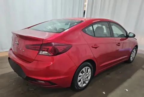 Another view of 2020 Hyundai Elantra SE for sale in Columbus, OH at SAVVY AUTO SALES LLC