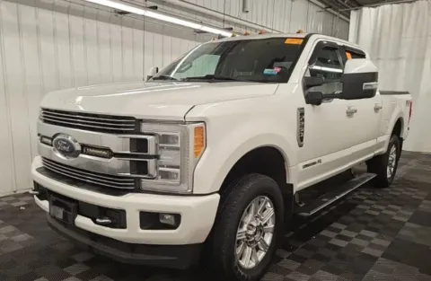 White 2019 Ford F-250SD Limited for sale in Columbus, OH