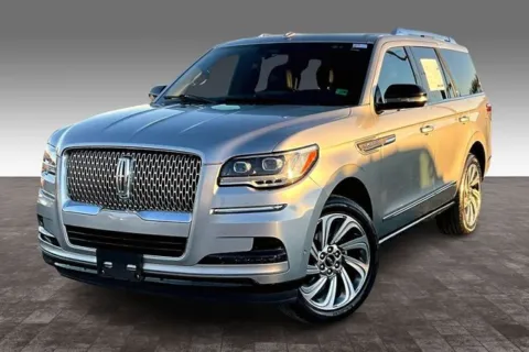 Another view of 2023 Lincoln Navigator Reserve for sale in Madison Heights, VA at Autova