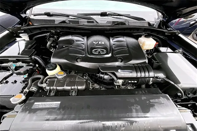 2024 Infiniti QX80 Luxe photo 3