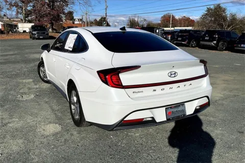 Another view of 2021 Hyundai Sonata SE for sale in Madison Heights, VA at Autova