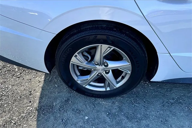 2021 Hyundai Sonata SE photo 4