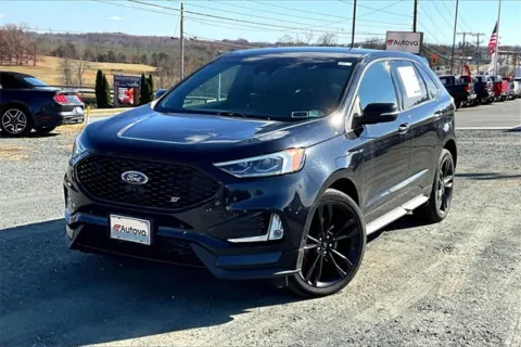 Photos of 2020 Ford Edge ST for sale in Madison Heights, VA at Autova