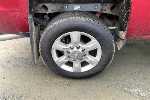 More photos of 2019 Chevrolet Silverado 2500HD LTZ at Autova, VA