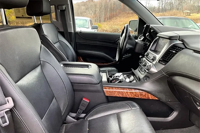2019 Chevrolet Tahoe Premier photo 4