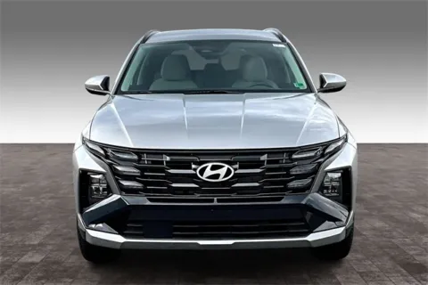 Photos of 2025 Hyundai Tucson SEL for sale in Madison Heights, VA at Autova