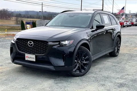Photos of 2025 Mazda CX-90 3.3 Turbo Premium for sale in Madison Heights, VA at Autova