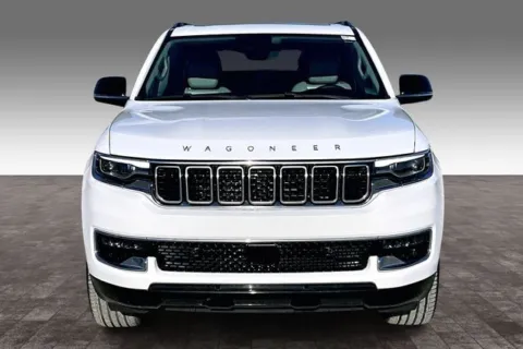 Photos of 2023 Jeep Wagoneer for sale in Madison Heights, VA at Autova