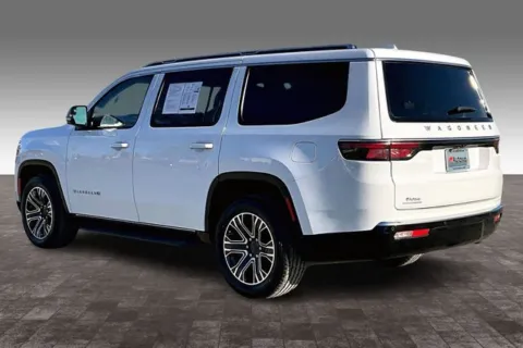 More photos of 2023 Jeep Wagoneer at Autova, VA