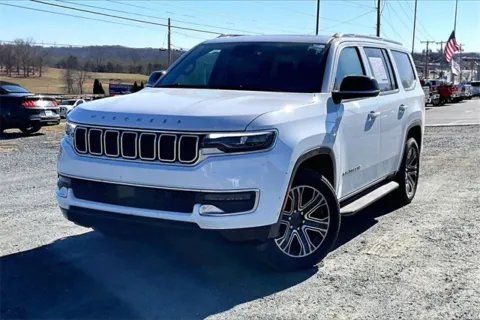 Photos of 2023 Jeep Wagoneer for sale in Madison Heights, VA at Autova