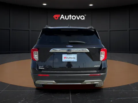 More photos of 2022 Ford Explorer XLT at Autova, VA