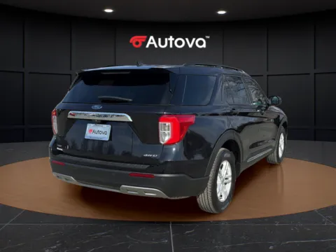 More photos of 2022 Ford Explorer XLT at Autova, VA