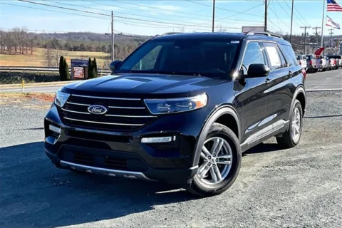 Photos of 2022 Ford Explorer XLT for sale in Madison Heights, VA at Autova