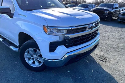 More photos of 2022 Chevrolet Silverado 1500 LT at Autova, VA