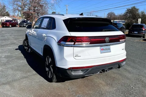 Another view of 2025 Volkswagen Atlas Cross Sport 2.0T SE w/Technology for sale in Madison Heights, VA at Autova