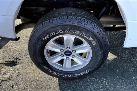 More photos of 2020 Ford F-150 XLT at Autova, VA