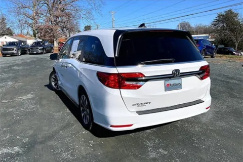 Another view of 2023 Honda Odyssey EX-L for sale in Madison Heights, VA at Autova