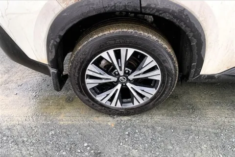 More photos of 2021 Nissan Rogue SV at Autova, VA