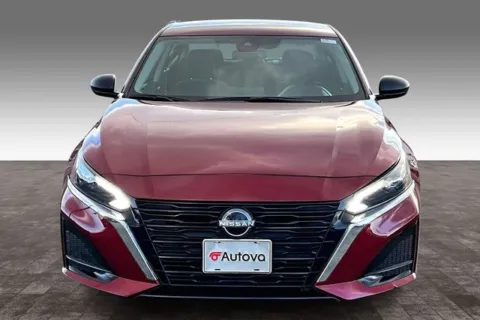 Photos of 2024 Nissan Altima 2.5 SV for sale in Madison Heights, VA at Autova