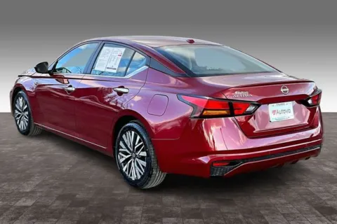 More photos of 2024 Nissan Altima 2.5 SV at Autova, VA