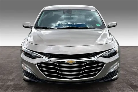 Photos of 2025 Chevrolet Malibu LT for sale in Madison Heights, VA at Autova