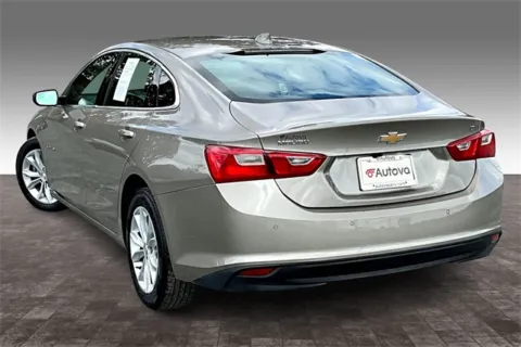 More photos of 2025 Chevrolet Malibu LT at Autova, VA