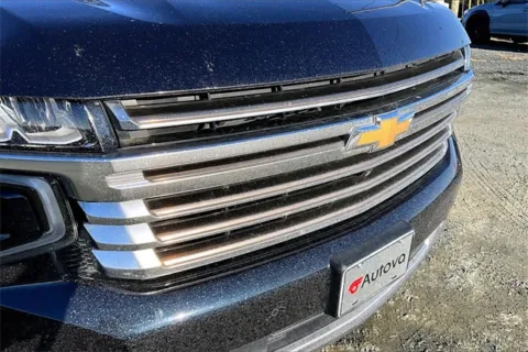More photos of 2021 Chevrolet Suburban High Country at Autova, VA